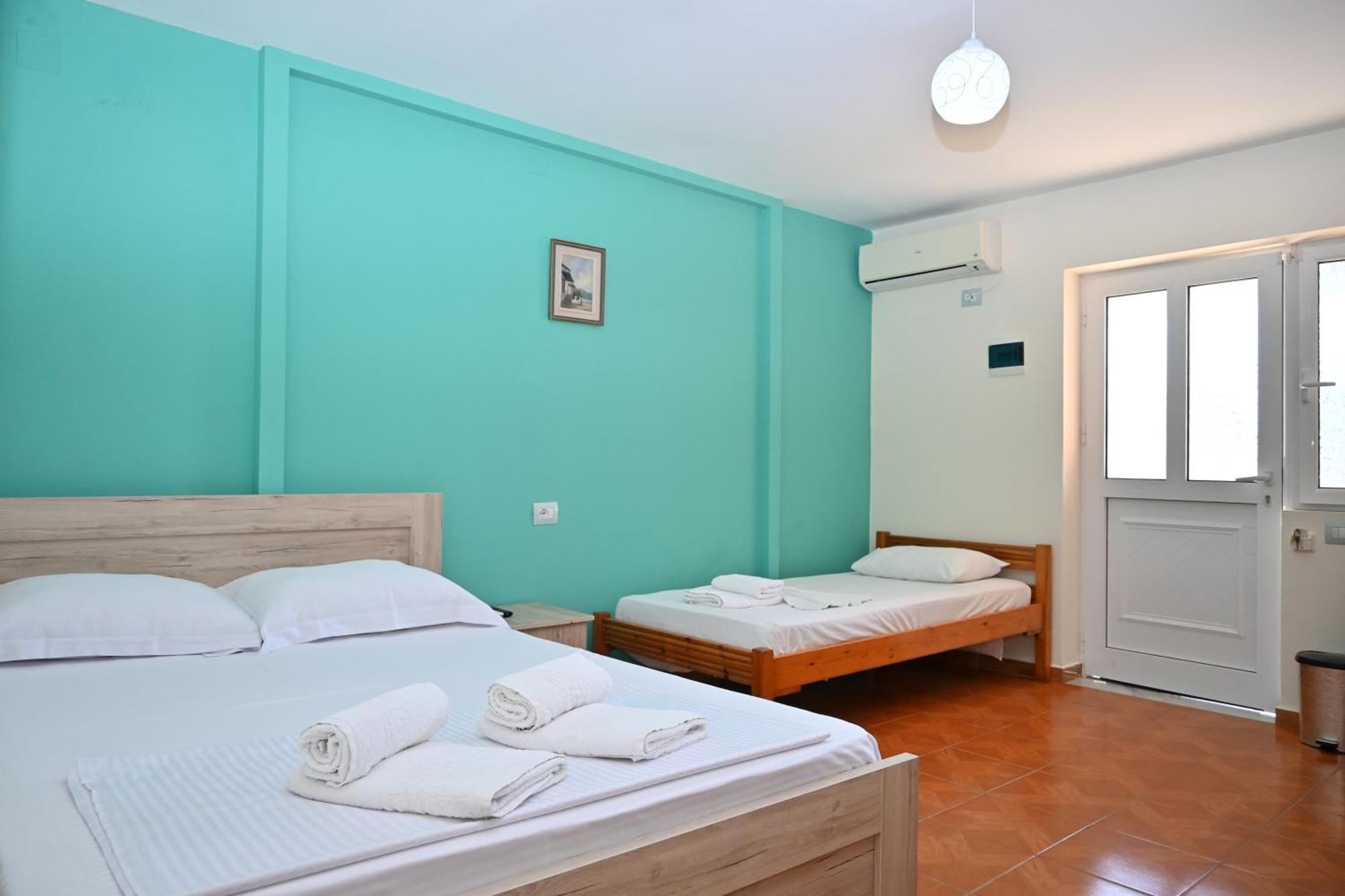 Amelia Rooms Εξαμίλιο Εξωτερικό φωτογραφία